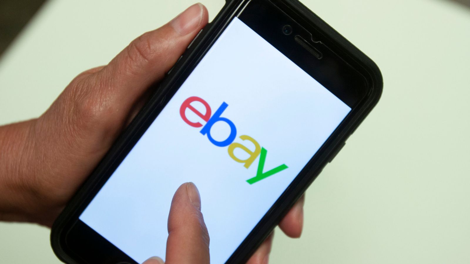 eBay selling fees are scrapped to boost to reselling | Business News